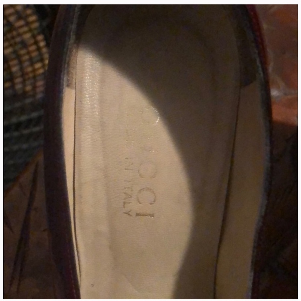 Gucci Pumps - image 2